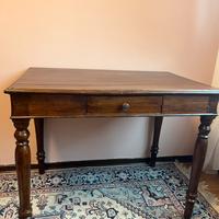 Tavolino scrittoio antico