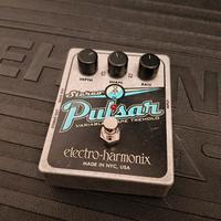 Electro-harmonix Stereo Pulsar Tremolo