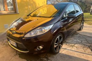 Ford fiesta 1.4 bez/gpl