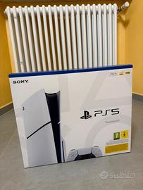 PlayStation 5 NUOVA SIGILLATA + basetta