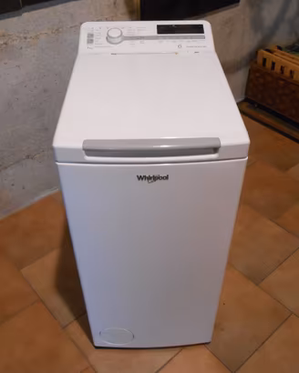 Lavatrice Whirlpool 7 kg carica alto-Inverter