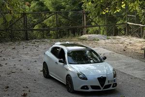 Giulietta sportiva quadrifoglio