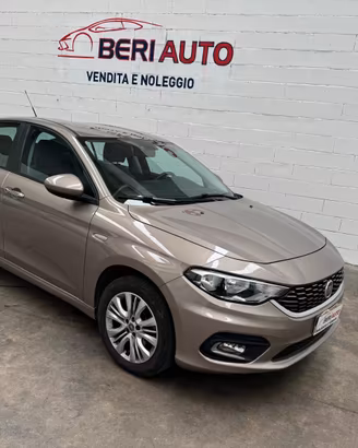Fiat Tipo berlina 5 porte
