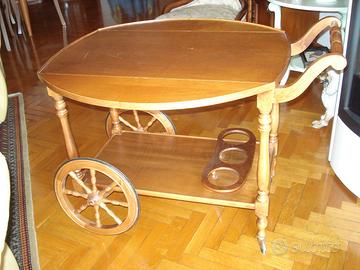 Carrello portavivande