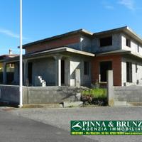 URAS - Villa da rifinire