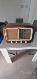 RADIO D'EPOCA MARCA MINERVA