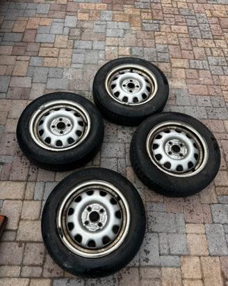 Cerchi e gomme ignis
