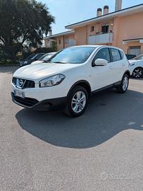 Nissan qashqai 2010