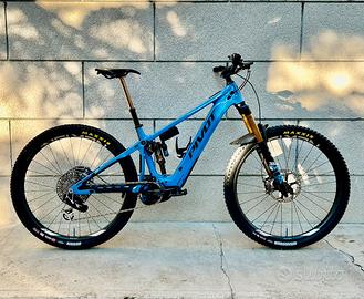Emtb Pivot Shuttle AM Team XX Eagle AXS Bosch Race