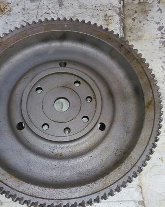 Triumph TR volano-castello spinterer.-Dinamo Lucas