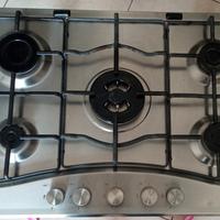 Piano cottura a gas 5 fuochi Hotpoint Ariston