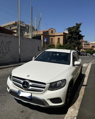 Mercedes GLC 220d 4Matic (2016)
