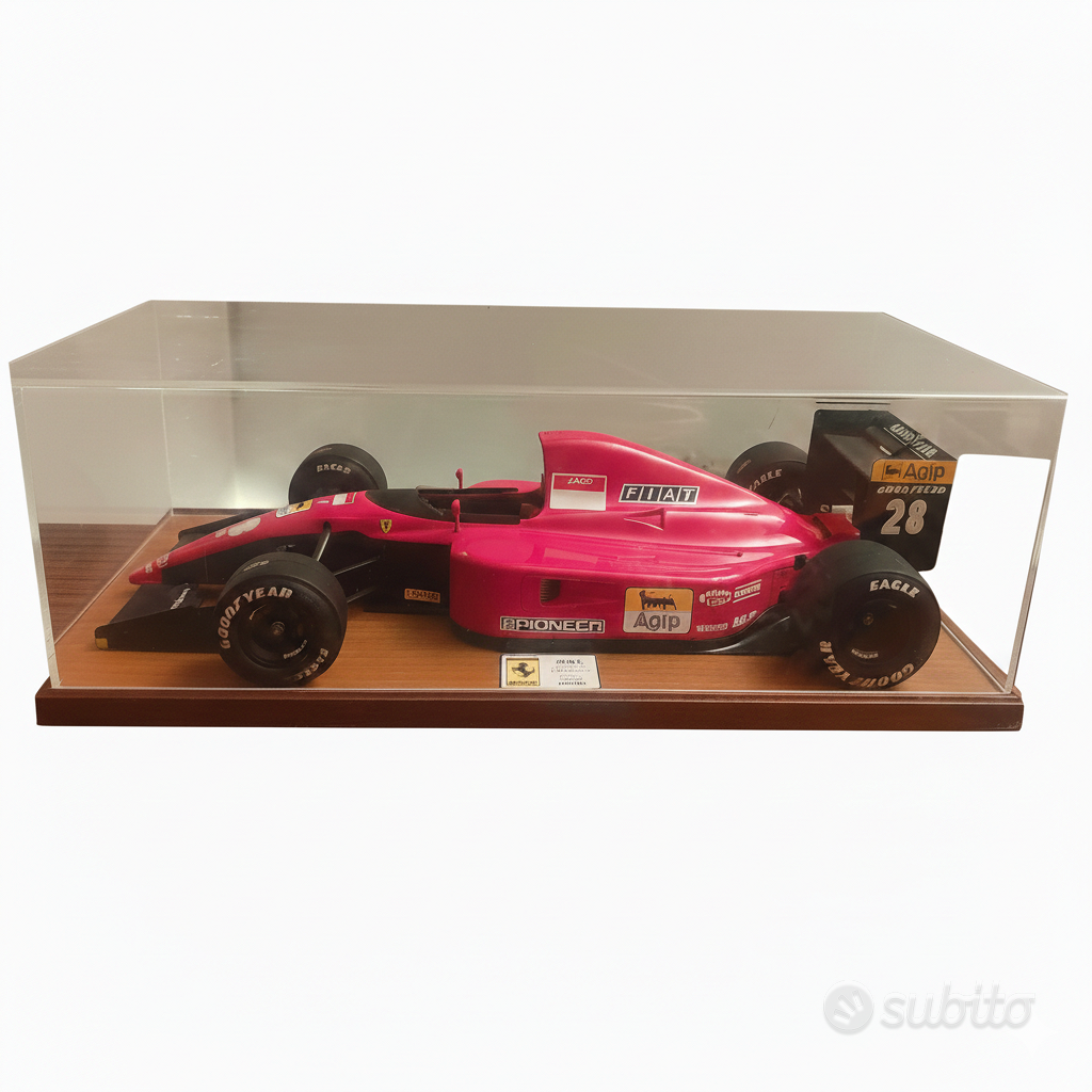 Rosso 1/8 ferrari 643 WRX f1 - Collection