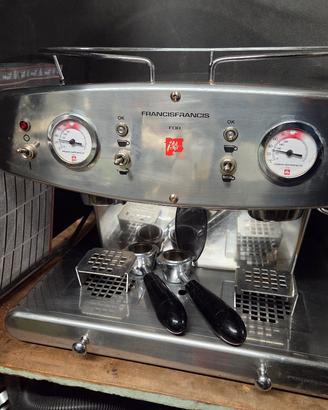 macchina caffe capsule semiprofessionale 