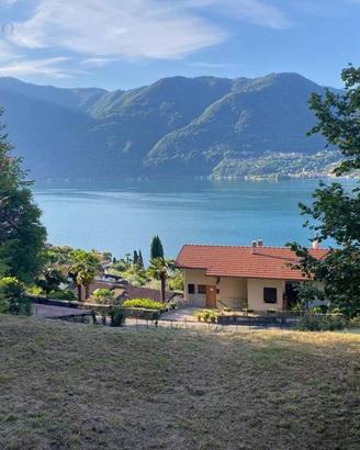 Terreno di 1050 m² a Valsolda