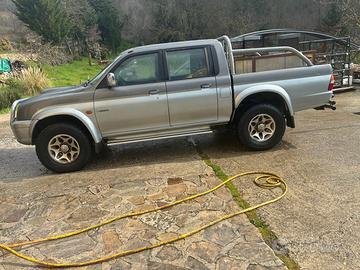 Mitsubishi L200