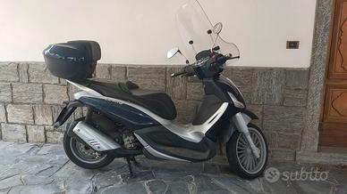 Beverly 300 - anno 2010 - km 19500 -