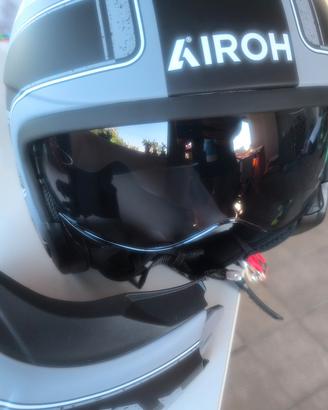 Casco Airoh J110 - L