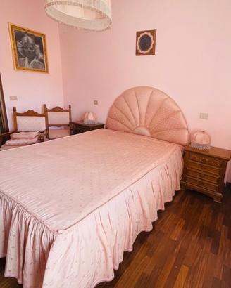 Camera da letto classica