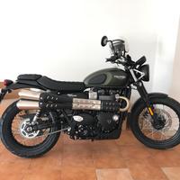 Triumph 900 street scrambler
