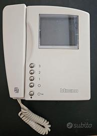 BTicino 344824 Videocitofono 2 FILI SCS SWING TFT