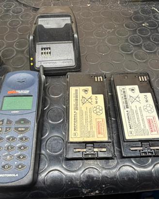 Telefono Cellulare Vintage Motorola GSM  Accessori