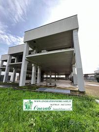 Immobile di 4700 m² con più di 5 locali a Guidonia
