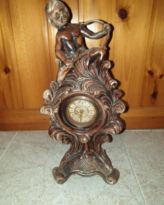 Orologio da camino in stile barocco