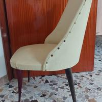 Coppia di poltroncine da camera da letto vintage 