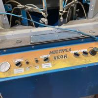 Troncatrice per taglio legno