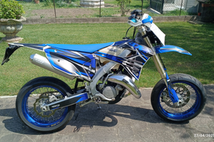 TM racing SMR 125 FI 2T supermotard