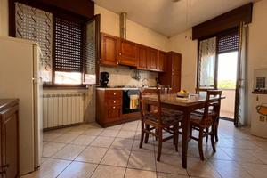 2 LOCALI A ROMENTINO