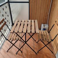tavolino e sedie per Bacone. no sconto!!!