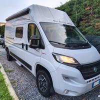 Font Vendome H 307  , 2021, 22000 Km