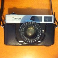 macchina fotografica analogica