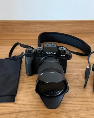 Fujifilm X-T4 + Fujinon XF 18-135mm OIS WR