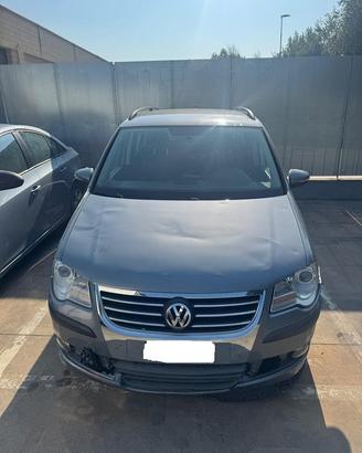 VOLKSWAGEN TOURAN 1.9 D 77KW 6M 5P (2010) RICAMBIO