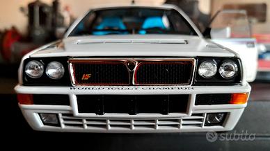 Kyosho Lancia Delta Integrale HF Martini 1/18