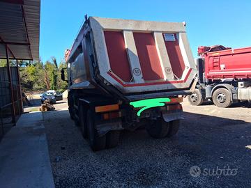 AUTOCARRO IVECO TRAKKER