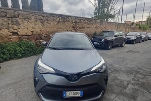 Toyota C-HR 1.8 Hybrid Trend
