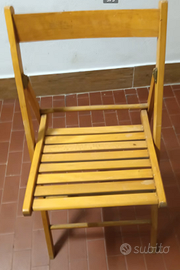 Sedia pieghevole in legno