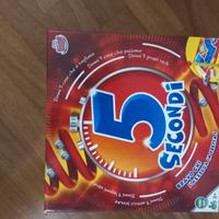 Giochi da tavolo:5 secondi-battaglia navale-scrabl