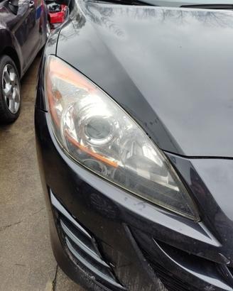 Proiettore destro MAZDA 3 del 2009