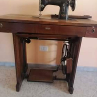 Macchina da cucire vintage Naumann