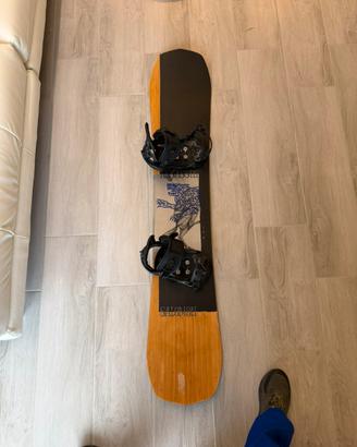 Tavola snowboard assasin salomon e set completo