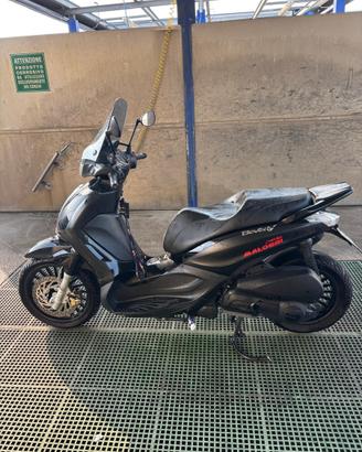 Piaggio Beverly 125