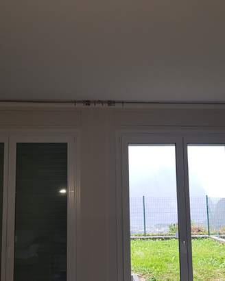 Asta tenda acciaio satinato con corde e anelli