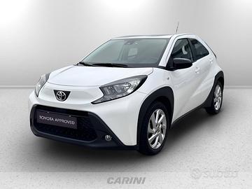 Toyota Aygo x 1.0 active 72cv