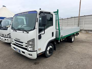 Isuzu N35 cassone fisso