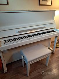 Pianoforte verticale bianco